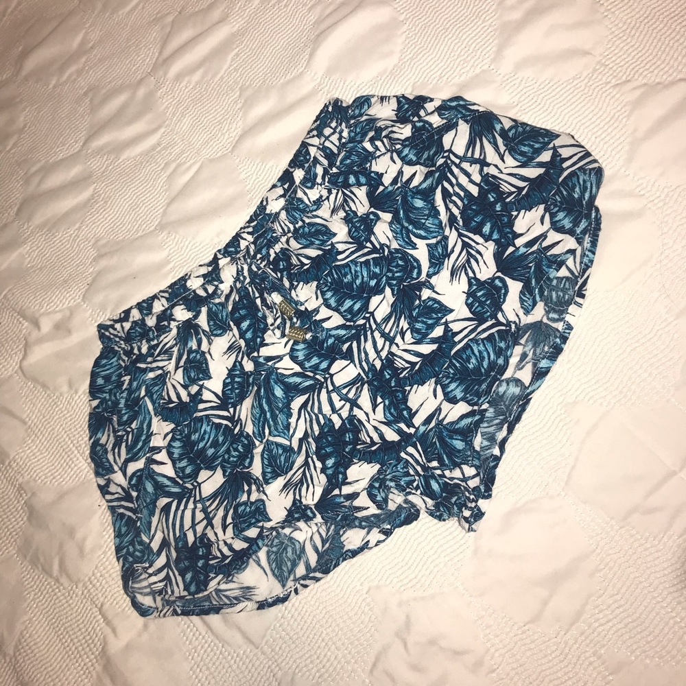 H&M drawstring shorts